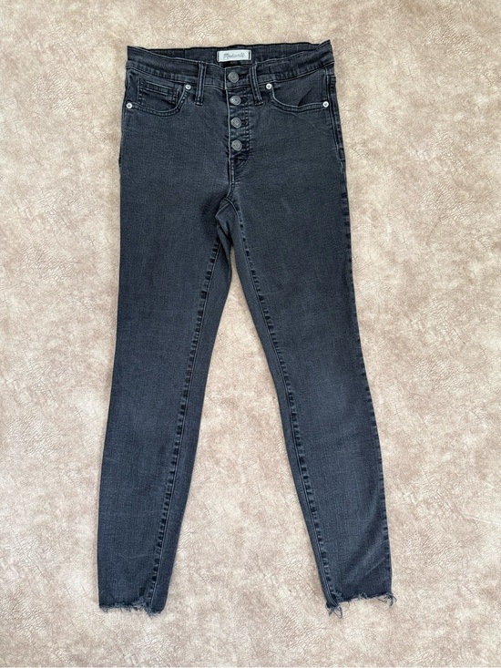 Madewell Denim - Madewell 9” High Rise Skinny Jeans Gray Raw Hem Button Fly Size 28